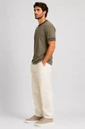 Şerit Detaylı Kontrast Yaka Basic T-Shirt