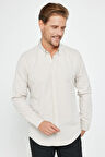 Erkek Slim Fit Dar Kesim Uzun Kollu Pamuklu Oxford Doku Kolay Ütü Taş Renk Düğmeli Yaka Gömlek
