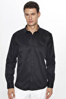Erkek Modern Slim Fit Dar Kesim Uzun Kollu Pamuklu Kolay Ütü Armürlü Siyah Gömlek