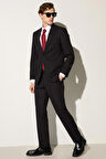 Erkek Regular Fit Siyah Esnek Likralı Kumaş Mono Yaka Kapaklı Cepli Takım Elbise
