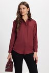 Kadın Slim Fit Dar Kesim Vucüda Oturan Uzun Kollu Gizli Düğme Detaylı Bordo Basic Gömlek