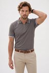 Erkek Slim Fit Dar Kesim %100 Pamuk Jakarlı Düz Yaka ve Kol Detaylı Gri Polo Yaka Tişört