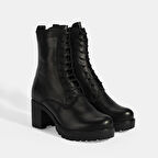 Kadın Siyah Bağcıklı Kalın Topuklu Deri Bot