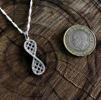 Sonsuzluk Model Zirkon Taşlı Gümüş Kadın Kolye