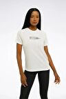 101864626 101864626 Train SUP Graphic Tee Reebok Kadın T-Shirt BEYAZ