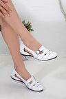 Tokalı Beyaz Büyük Numara Kadın Ayakkabısı Günlük