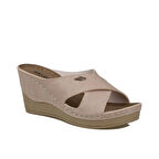 Trend Adımlar Krem Kadın Dolgu Topuk Çapraz Şerit Terlik 19-178