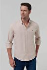 Slim Fit Bej Oxford Düğmeli Yaka Kolay Ütülenebilir Nakış Detaylı Pamuklu Gömlek 4HC02ORT03265