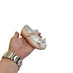 Fiyra 8013 Pudra Taşlı Kurdeleli Cırtlı Bebe Kız Çocuk Babet