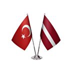 Letonya İkili Masa Bayrağı