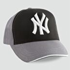 İşlemeli Kasketli Şapka