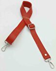 Suni Deri Ayarlı Çanta Sapı 120X2.4 Cm Kırmızı Gümüş Metal