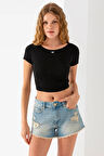 Kadın Bisiklet Yaka Fiyonk Aksesuarlı Crop T-Shirt Siyah - 25805