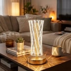 Silindirik Kristal Çizgi Model LED Masa Lambası – Gold Tabanlı, Dokunmatik, 3 Renk Işık Modlu, Şarjl