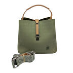 SİA ÇANTA Orijinal Just&Polo Çanta , El & Çapraz Askılı , Üç Ayrı Bölmeli Fermuarlı Orta Ve Gizli Göz , Arka Cep , Kabartma Yazı Baskılı Örgü Kemer Askılı Kadın Çanta