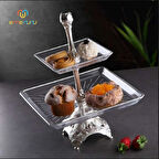 İşlemeli Metal Tabanlı, İki Katlı Cam Kurabiyelik – Altın ve Gümüş Renk Seçenekleriyle Şıklık Sunumu