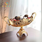 Büyük Boy Kaideli İkram Tabağı – İşlemeli Metal Tabanlı Şık Sunum