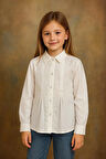 Kız Çocukları Için Önü Dantel Detaylı Inci Bezeli Beyaz Gömlek / 23 Nisan Okul Gömleği