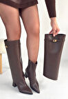Sivri Burun Topuklu Tak Çıkar Çizme Cilt Kahverengi Topuk Boyu 7 Cm