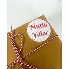 Mutlu Yıllar Kırmızı  4 cm Yuvarlak Yapışkanlı Sticker 120 Adet 