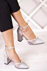 Molly Gümüş Saten Taşlı Fileli Kalın Topuklu Ayakkabı