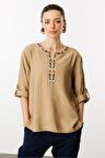 Kadın Açma Yaka Yakası Etnik Nakışlı Gömlek Taş