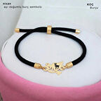 Taze ve Umut Dolu Siyah Örgülü 14 Ayar Altın Plakalı ve Kuş Figürlü Nisan Bilekliği