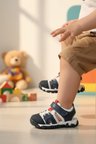 Enoch Çocuk Burun Korumalı Cırt Cırtlı Ortopedik Kalın Esnek Tabanlı Spor Sandalet