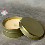 Uretti - Ayşe 7362 - El Yapımı Gül Kokulu Metal Kutuda Beyaz Mum - 3 x 7 cm