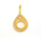 Çeyrek Altın Çerçeveli Kolye Ucu Altın Kaplama TGR-685