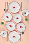 2 Kişilik Love Serisi Yemek Takımı 8 Parça Kalp Desenli