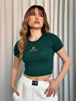 Zümrüt Yeşili Sıfır Yaka Kısa Kollu Önü Yazılı Minimal Slim Fit Croptop/Bluz/Tişört