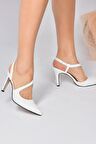 Pine Cone D8788 Kapalı Burun Kadın Topuklu Ayakkabı BEYAZ