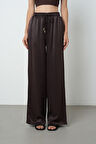 Kadın Düz Renk Bağcık Detaylı Bol Paça Beli Lastikli Pantolon