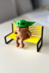 Sevimli Oturan Grogu (Baby Yoda) Figürü - Masaüstü Dekoratif Süs (8x7 cm)-BANK DAHİL DEĞİLDİR