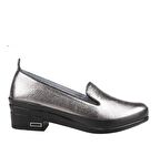 CASTLE BLACK 24553 Hakiki Deri Ortopedik Platin Kadın Günlük Anne Ayakkabısı