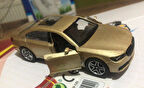 Oyuncak Metal Model Araba Açılır Kapı 1/36 Çek Bırak Gold BMW