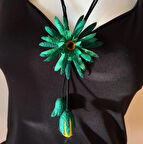 Doğal İpek Kozası Kasımpatı Çiçeği Tasarım Kolye