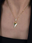 Zümrüt Yeşili Üçgen Zirkon Taşlı Gold Renk Kolye