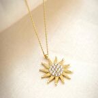 Pigado 925 Ayar Gümüş Zirkon Taşlı Altın Kaplama Güneş Kadın Kolye