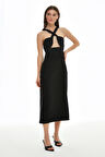 Sırtı Çapraz Askılı Midi Elbise Siyah