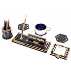 Retro Gold Kalemli Ataçlı Ahşap Masa İsimliği Bardak Altlığı Kalemlik Notluk İsimlik Masa Seti