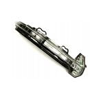 AUDİ A5 2015 - 2018 SAĞ AYNA SİNYALİ 