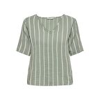 Only V Yaka Rahat Kesim Yeşil Kadın T-Shirt 15294365