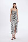 DeFacto A Kesim Kalp Yaka Zebra Desenli Viskon Askılı Maxi Elbise A9283AX24HSBK27