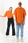 Unisex Pamuk Kaliteli Oversize Turuncu Tişört – Şık Rahat Günlük Kombin
