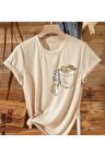 Kadın Bej Kedi Cep Baskılı Oversize T-shirt