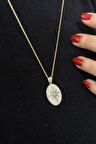 Kuzey Yıldızı Oval Madalyon Sedef Mineli Altın Kolye