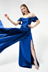 Kadın İndigo Kayık Yaka Yırtmaçlı Uzun Saten Abiye Elbise