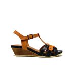 CASTLE BLACK CB45613 SİYAH / TABA KADIN DOLGU TOPUK KEMERLİ SANDALET